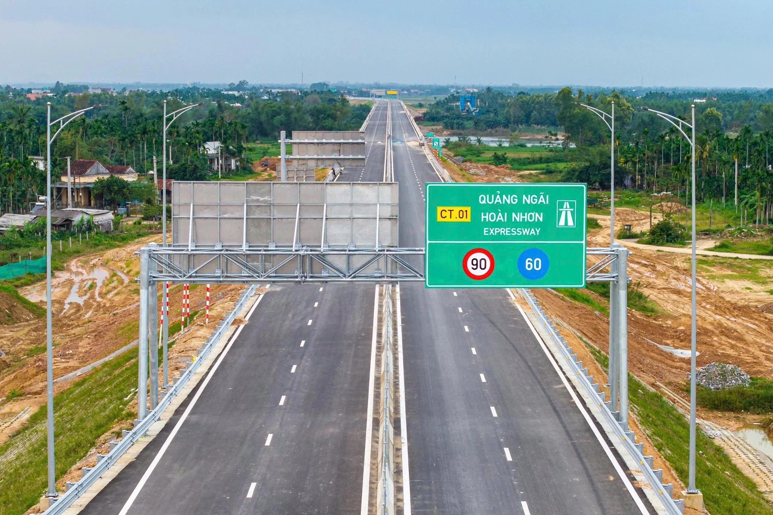 Giải 'cơn khát' vốn cho hạ tầng chiến lược- Ảnh 3. Giải 'cơn khát' vốn cho hạ tầng chiến lược- Ảnh 3.