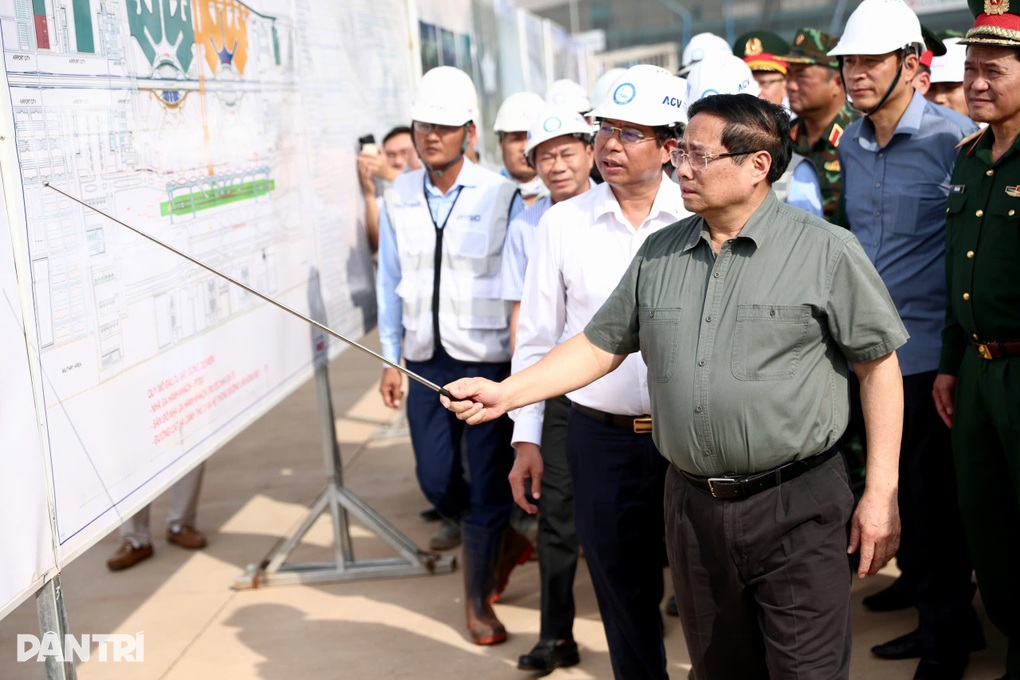 Thủ tướng kiểm tra sân bay Long Thành trước ngày đón chuyến bay đầu tiên - 2