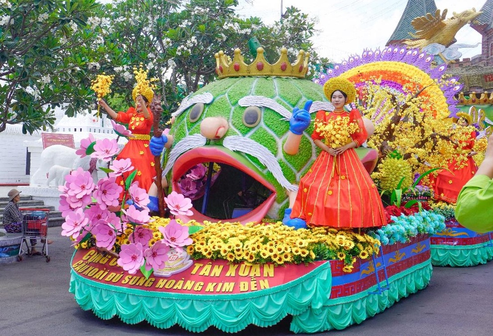 Đón Tết Dương lịch tại Suối Tiên, cơ hội nhận lộc vàng và Iphone 17 Pro - 4