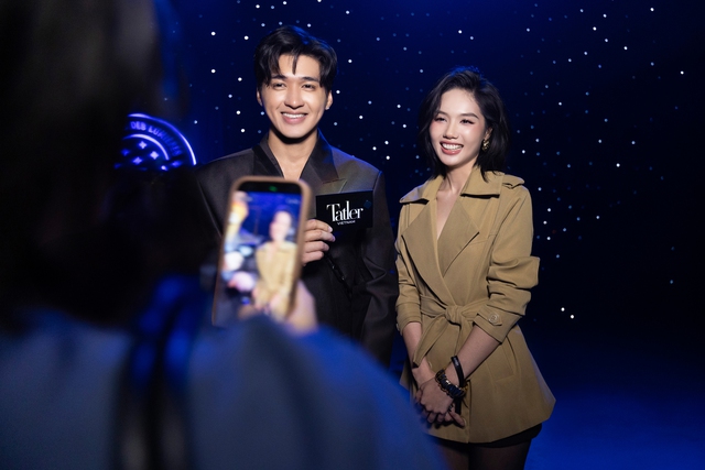 Loạt ảnh chưa được công bố bên trong siêu sự kiện Louis Vuitton: HIEUTHUHAI hát quá tình và tương tác hiếm có của dàn sao xịn- Ảnh 22.