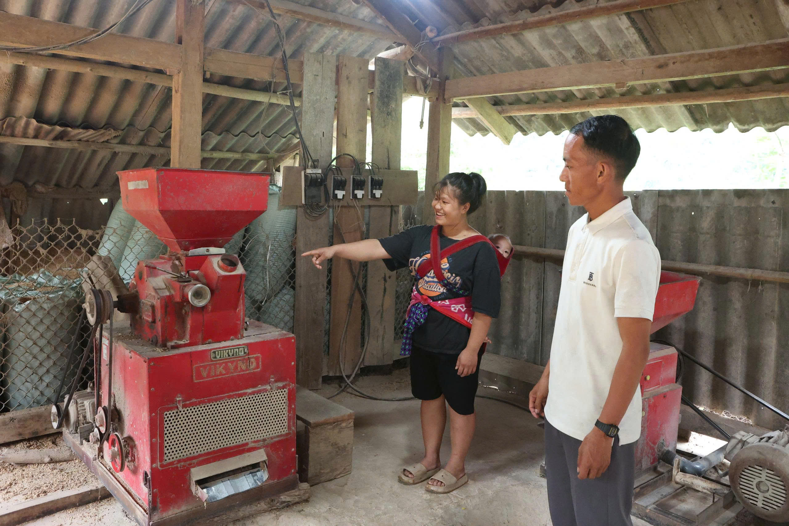 Điện về sưởi ấm bản Vàng On- Ảnh 2. Điện về sưởi ấm bản Vàng On- Ảnh 2.