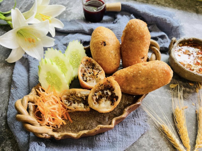 Gợi ý 4 món ăn vặt cực ngon lại nóng hổi cho mùa đông miền Bắc, nhâm nhi là nghiện liền 3 Gợi ý 4 món ăn vặt cực ngon lại nóng hổi cho mùa đông miền Bắc, nhâm nhi là nghiện liền - 3