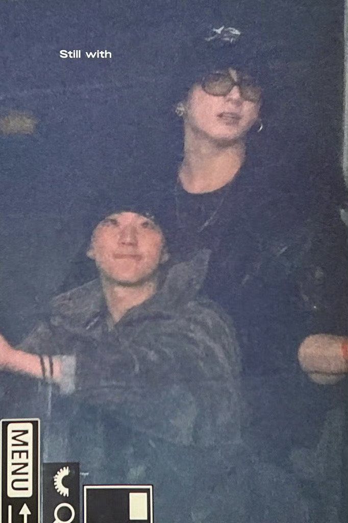 Đại hội showbiz ở concert G-DRAGON: Jung Kook 