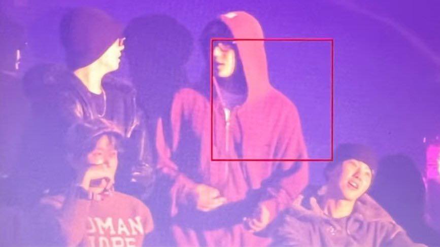 Đại hội showbiz ở concert G-DRAGON: Jung Kook 