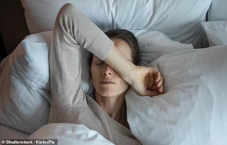 Nhà văn người Anh qua đời vì u não: Bác sĩ cảnh báo những dấu hiệu dễ bị bỏ qua 3 Nhà văn người Anh qua đời vì u não: Bác sĩ cảnh báo những dấu hiệu dễ bị bỏ qua - 2