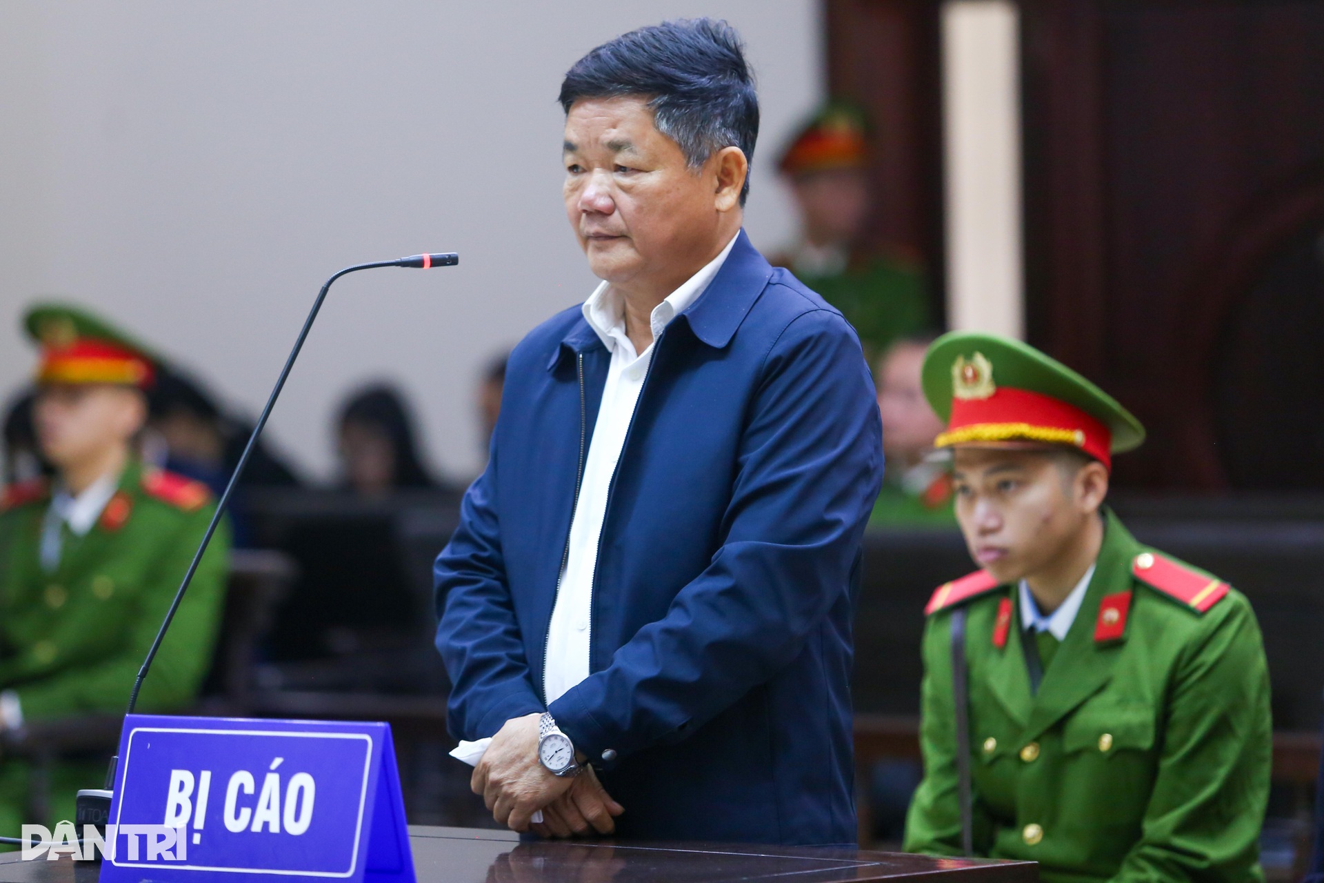 Dáng vẻ khác lạ của cựu Bí thư Tỉnh ủy Vĩnh Phúc cũ Hoàng Thị Thúy Lan - 9 Dáng vẻ khác lạ của cựu Bí thư Tỉnh ủy Vĩnh Phúc cũ Hoàng Thị Thúy Lan - 9