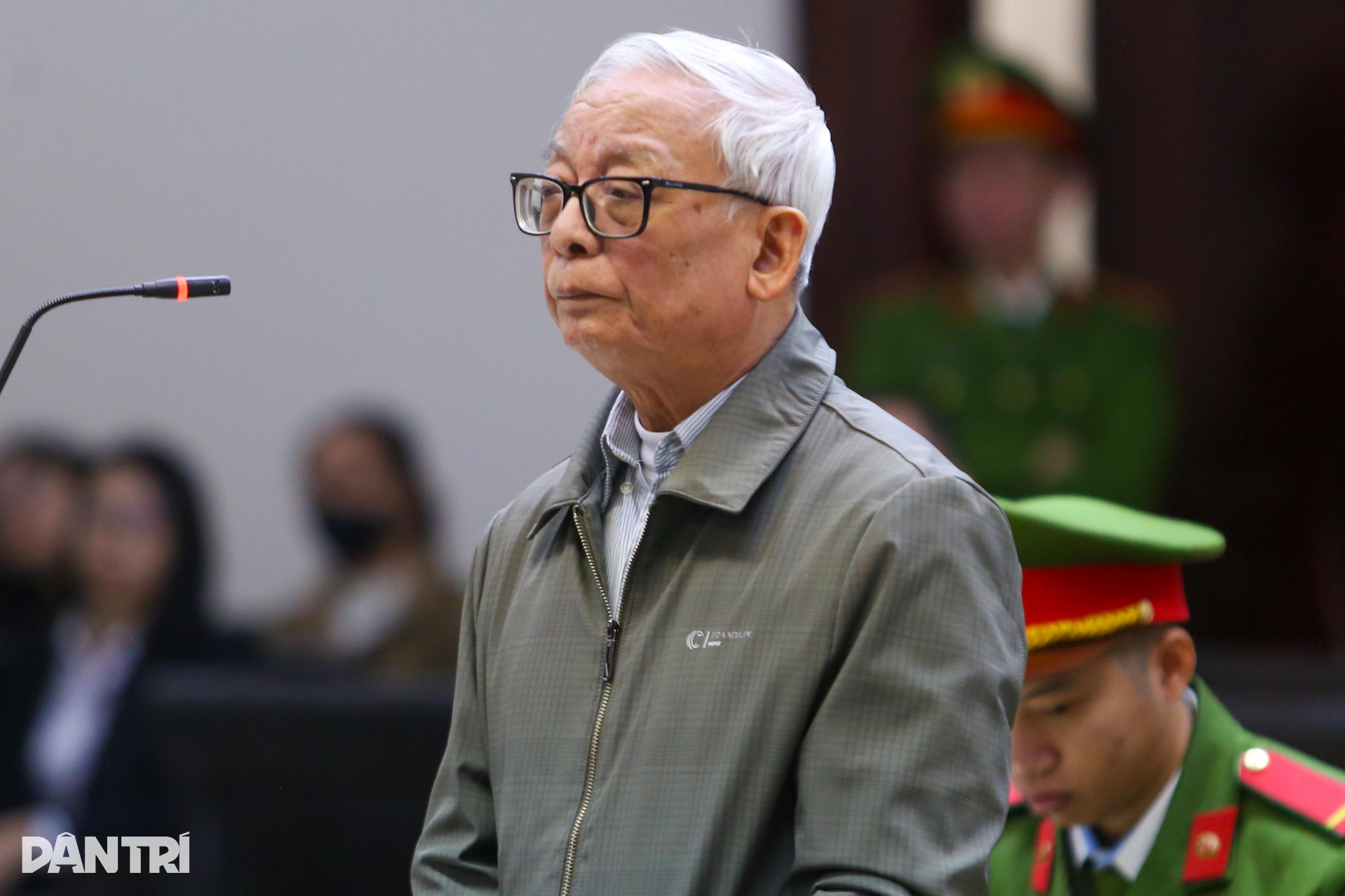 Dáng vẻ khác lạ của cựu Bí thư Tỉnh ủy Vĩnh Phúc cũ Hoàng Thị Thúy Lan - 10 Dáng vẻ khác lạ của cựu Bí thư Tỉnh ủy Vĩnh Phúc cũ Hoàng Thị Thúy Lan - 10