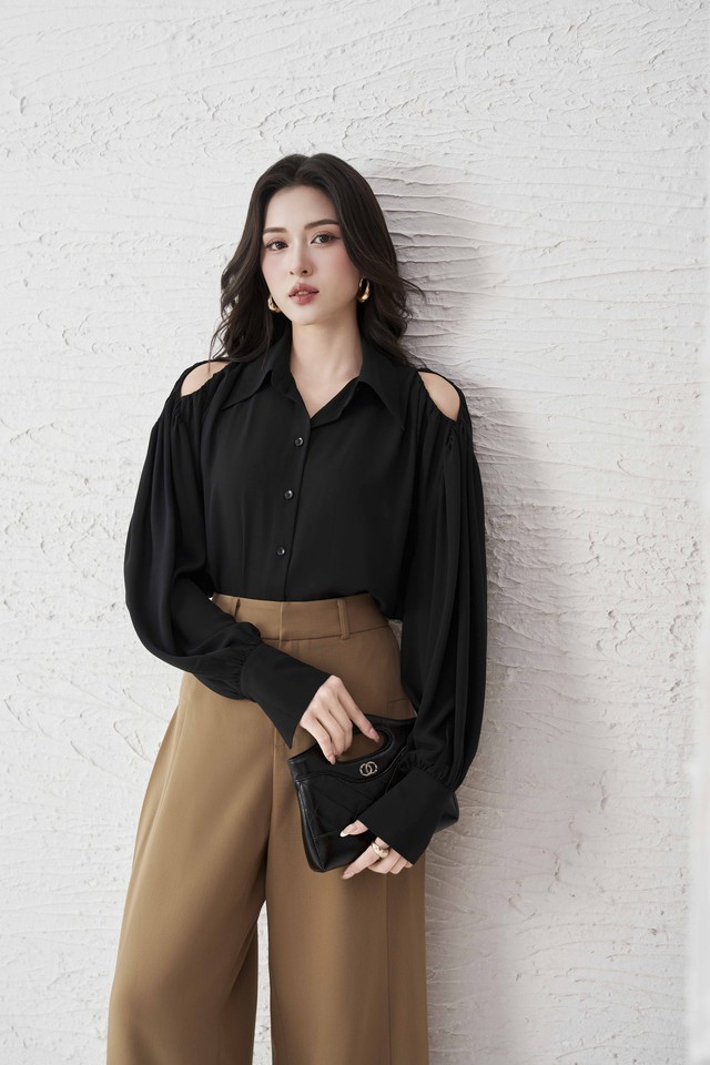 Áo khoét vai tôn đôi vai nhỏ nhắn cho người mặc- Ảnh 4.