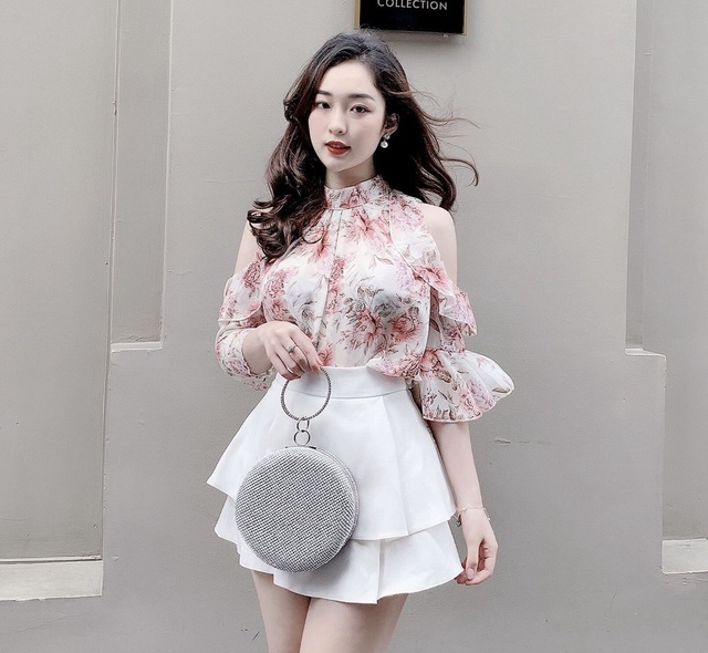 Áo khoét vai tôn đôi vai nhỏ nhắn cho người mặc- Ảnh 8.