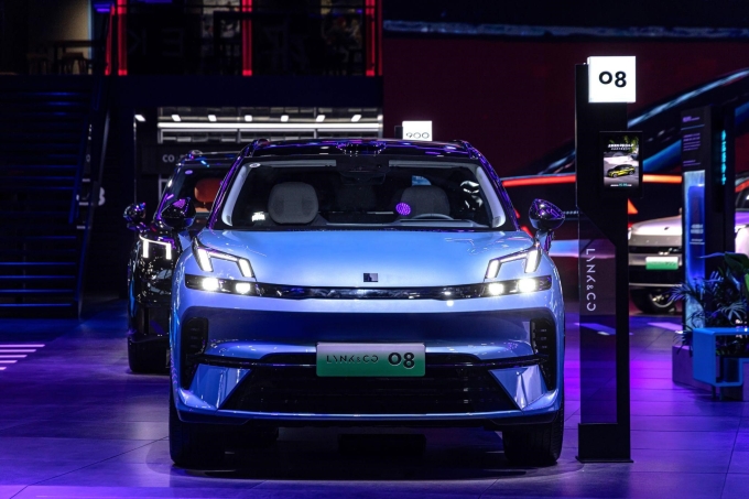 Lynk & Co 08 EM-P ra mắt tại triển lãm ôtô Quảng Châu 2025. Ảnh: Lynk & Co