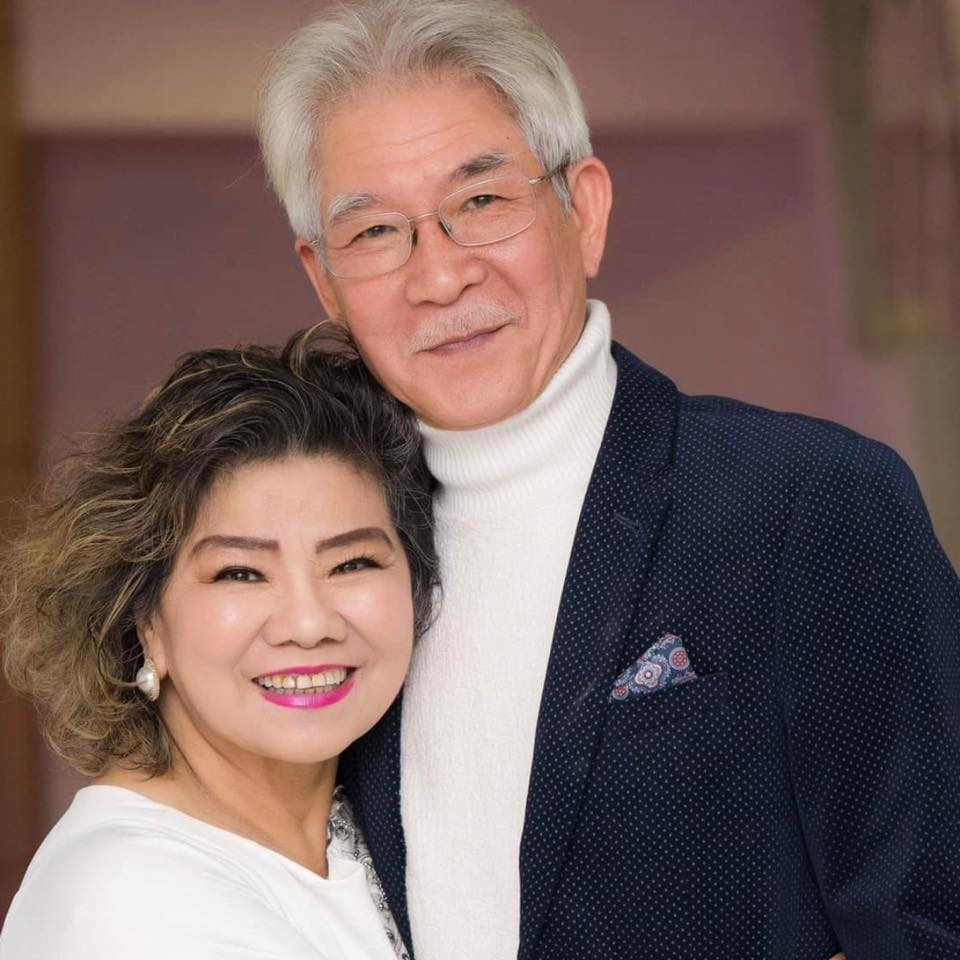 NSND Thanh Hoa U80 sống lạc quan dù bệnh tật, chuẩn bị cho ngày ra đi 6 NSND Thanh Hoa hạnh phúc bên chồng - nghệ sĩ xiếc Tôn Thất Lợi.