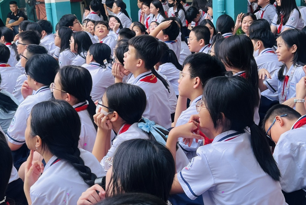 Nhiều tỉnh thành thông tin “nóng” về đề kiểm tra học kỳ 1 - 2