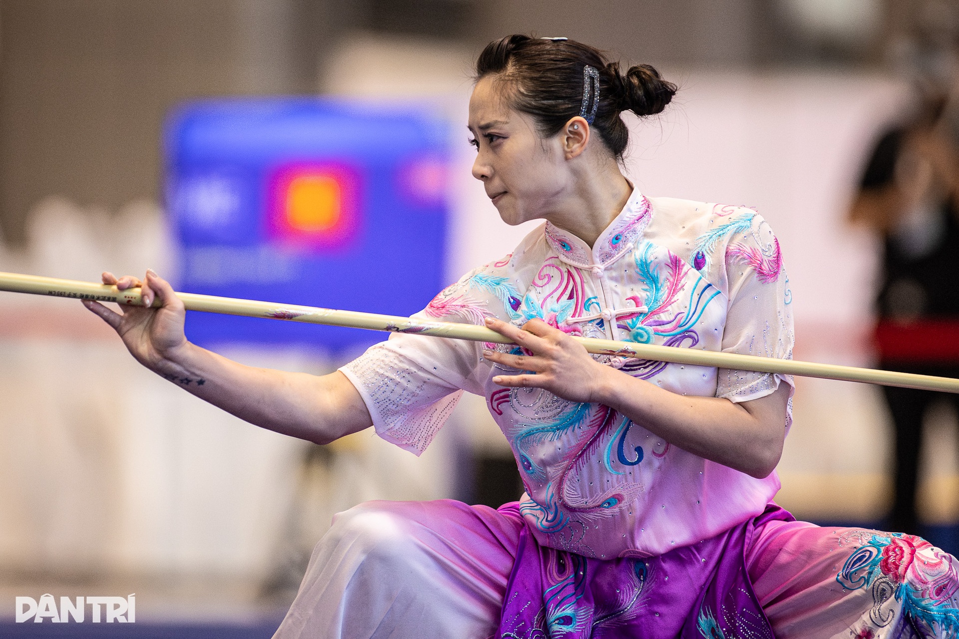 Võ sĩ wushu Dương Thúy Vi và bước nhảy khỏi vùng an toàn SEA Games 33 - 9 Võ sĩ wushu Dương Thúy Vi và bước nhảy khỏi vùng an toàn SEA Games 33 - 9