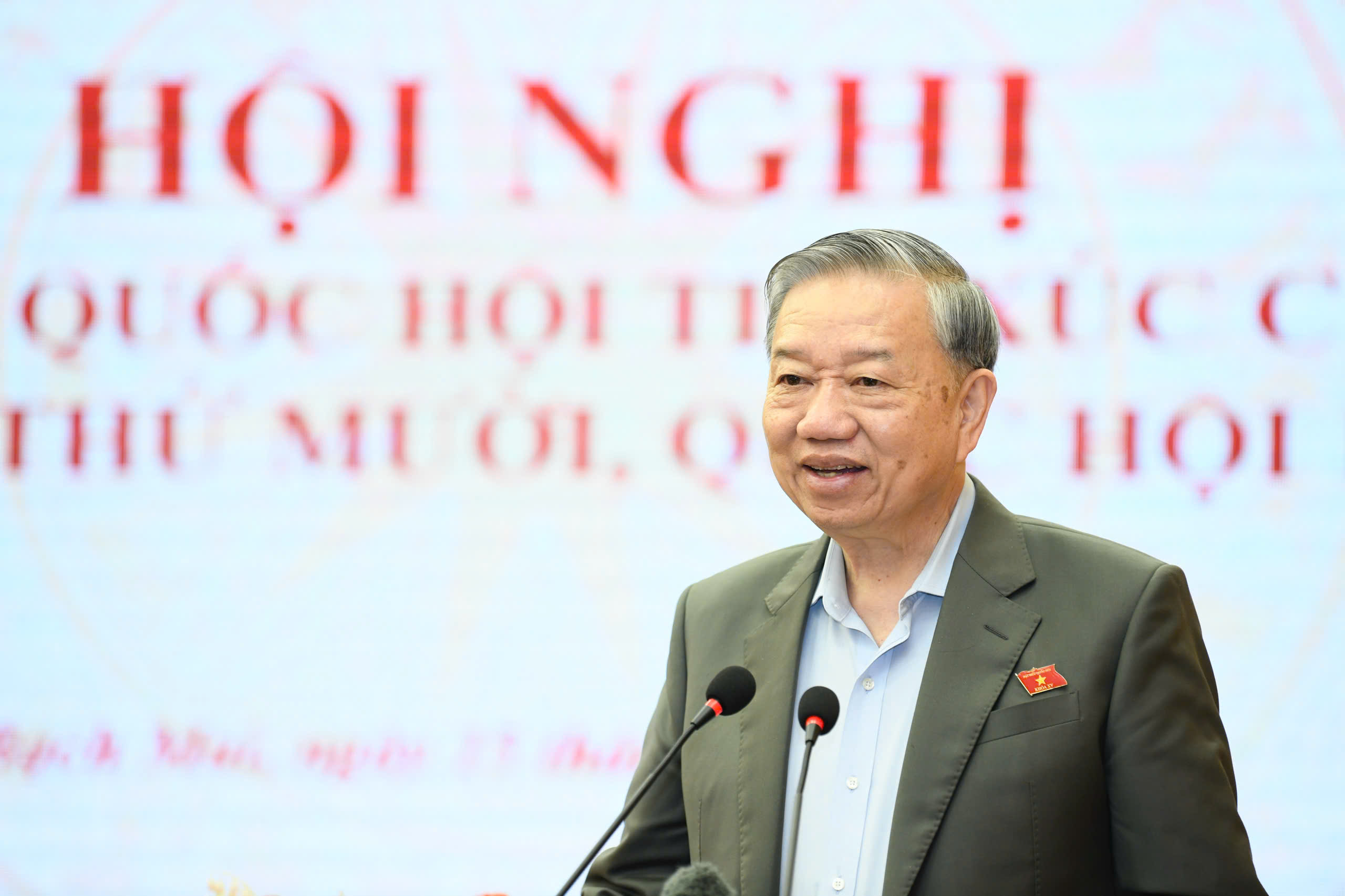 Tổng Bí thư Tô Lâm nêu một số định hướng lớn phát triển TP Hà Nội 2 Tổng Bí thư Tô Lâm: Hà Nội tập trung vào 5 ưu tiên trong những định hướng lớn - Ảnh 2.