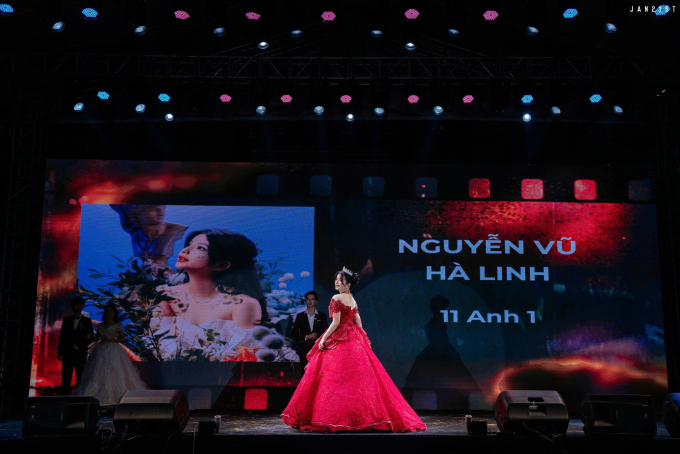 Hà Linh trong một hoạt động ở trường. Ảnh: Nhân vật cung cấp