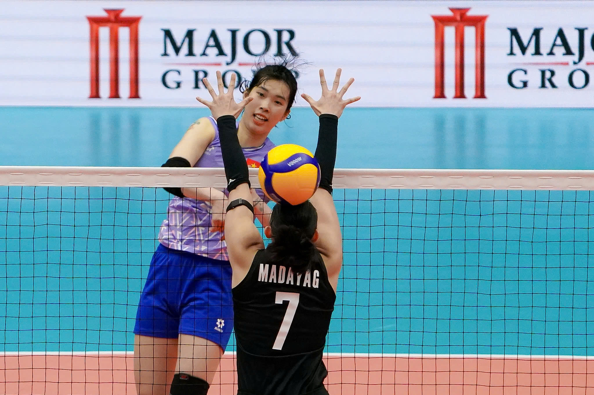 Nữ VĐV bóng chuyền Thanh Thúy được săn đón như siêu sao tại Thái Lan 2 Thanh Thúy - Ảnh 2.