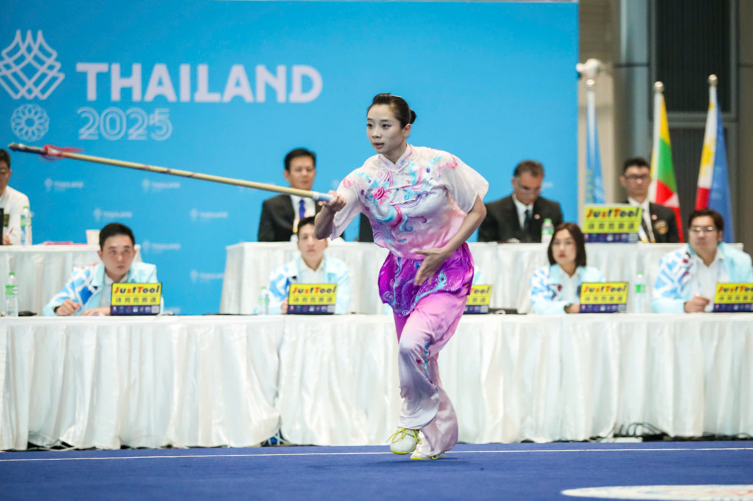 Hoa khôi làng võ Dương Thúy Vi 'không hứa' sẽ dự SEA Games 34- Ảnh 3. Hoa khôi làng võ Dương Thúy Vi 'không hứa' sẽ dự SEA Games 34- Ảnh 3.