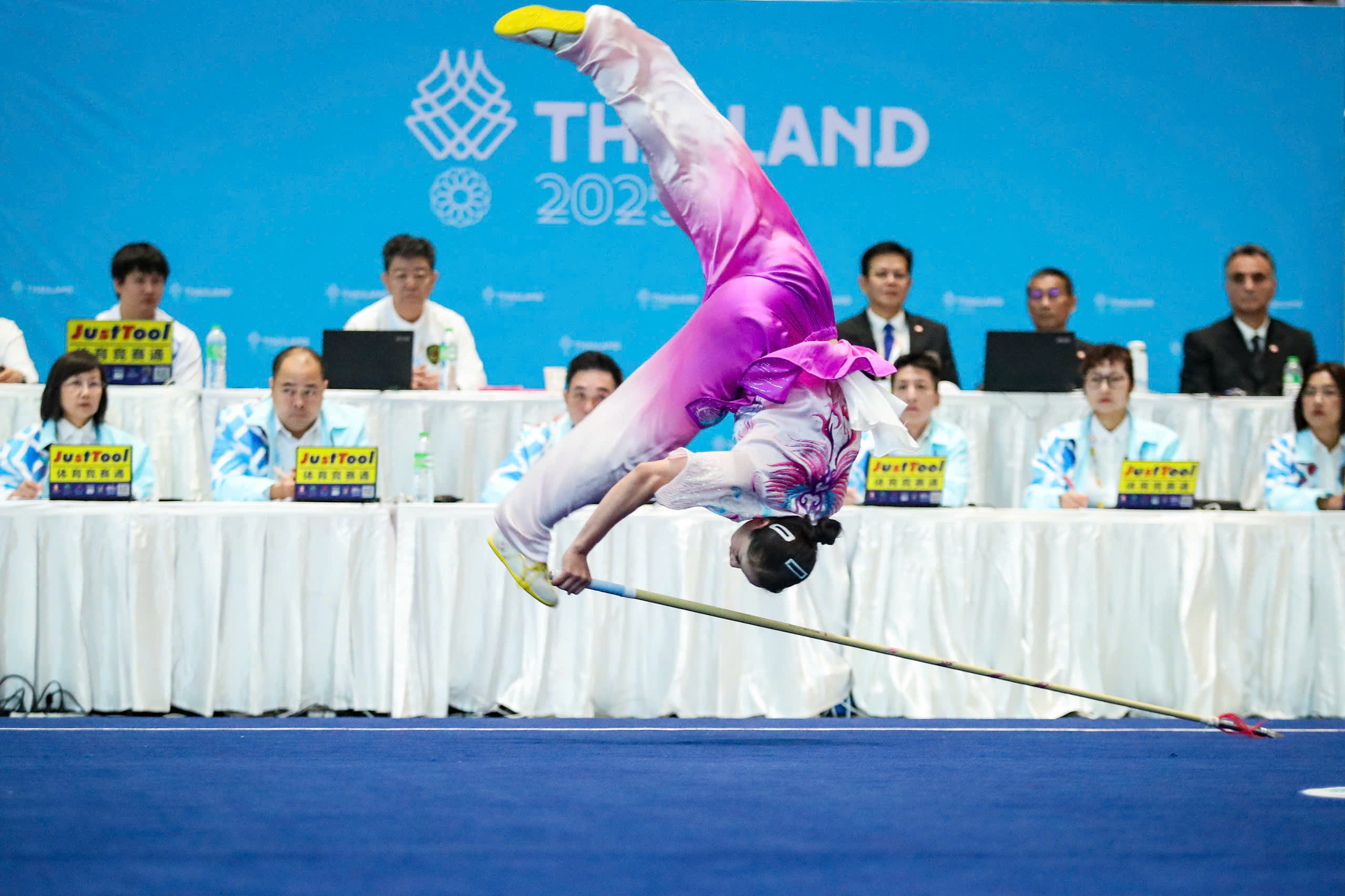 Hoa khôi làng võ Dương Thúy Vi 'không hứa' sẽ dự SEA Games 34- Ảnh 6. Hoa khôi làng võ Dương Thúy Vi 'không hứa' sẽ dự SEA Games 34- Ảnh 6.