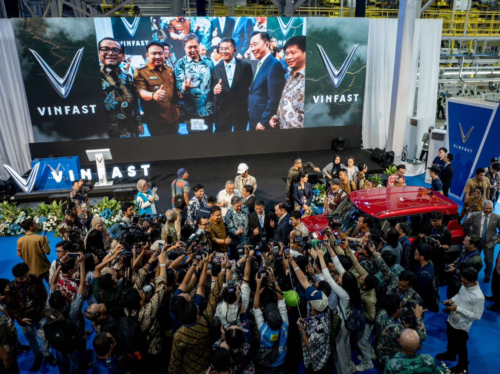 VinFast khánh thành nhà máy xe điện tỉ USD tại Indonesia- Ảnh 3. VinFast khánh thành nhà máy xe điện tỉ USD tại Indonesia- Ảnh 3.