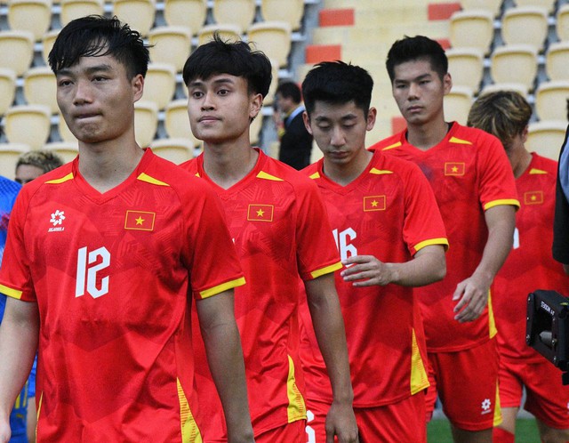 U22 Việt Nam thắng nghẹt thở Philippines, thẳng tiến chung kết SEA Games 33- Ảnh 11.