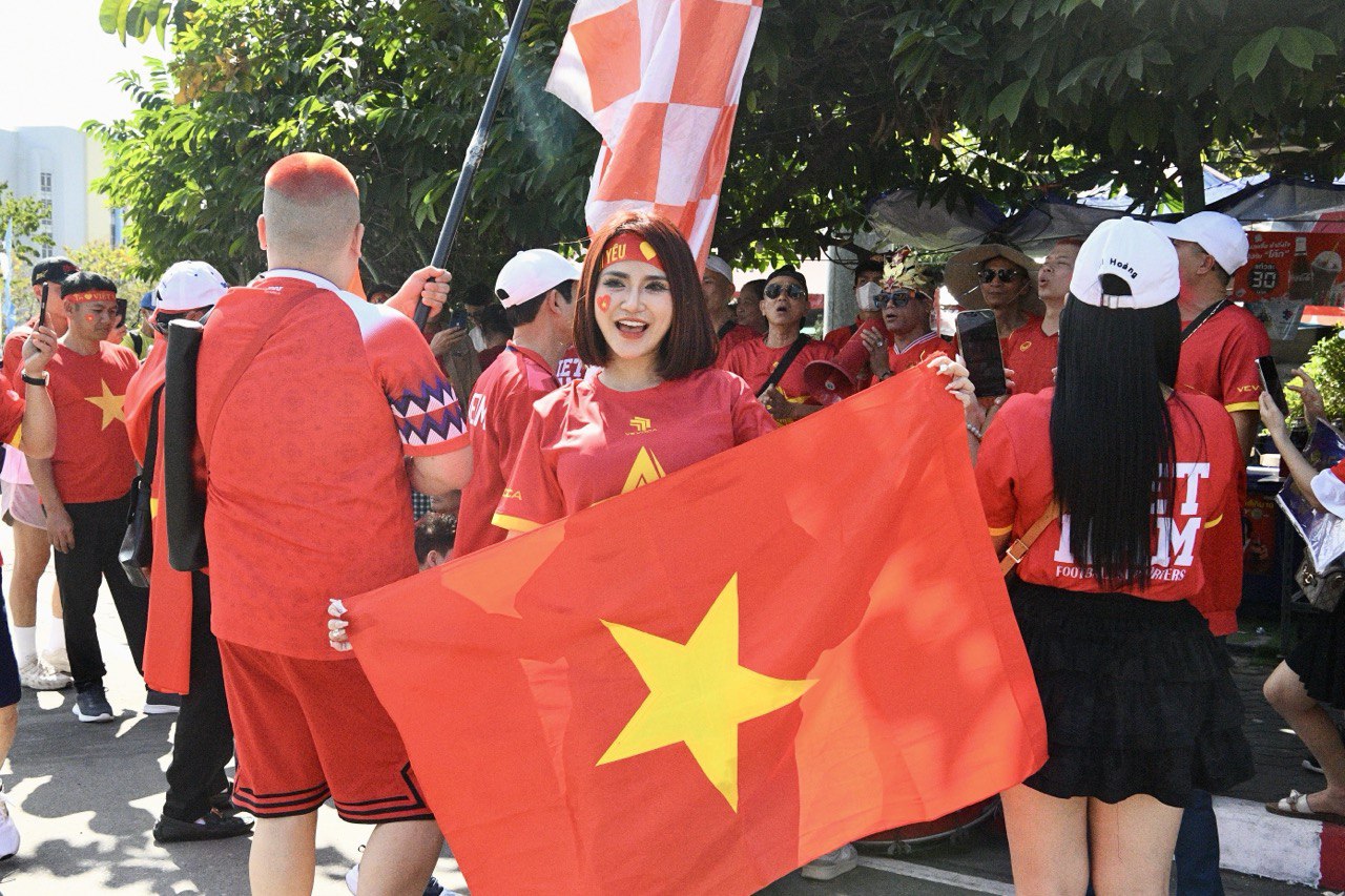 U22 Việt Nam thắng nghẹt thở Philippines, thẳng tiến chung kết SEA Games 33- Ảnh 17.