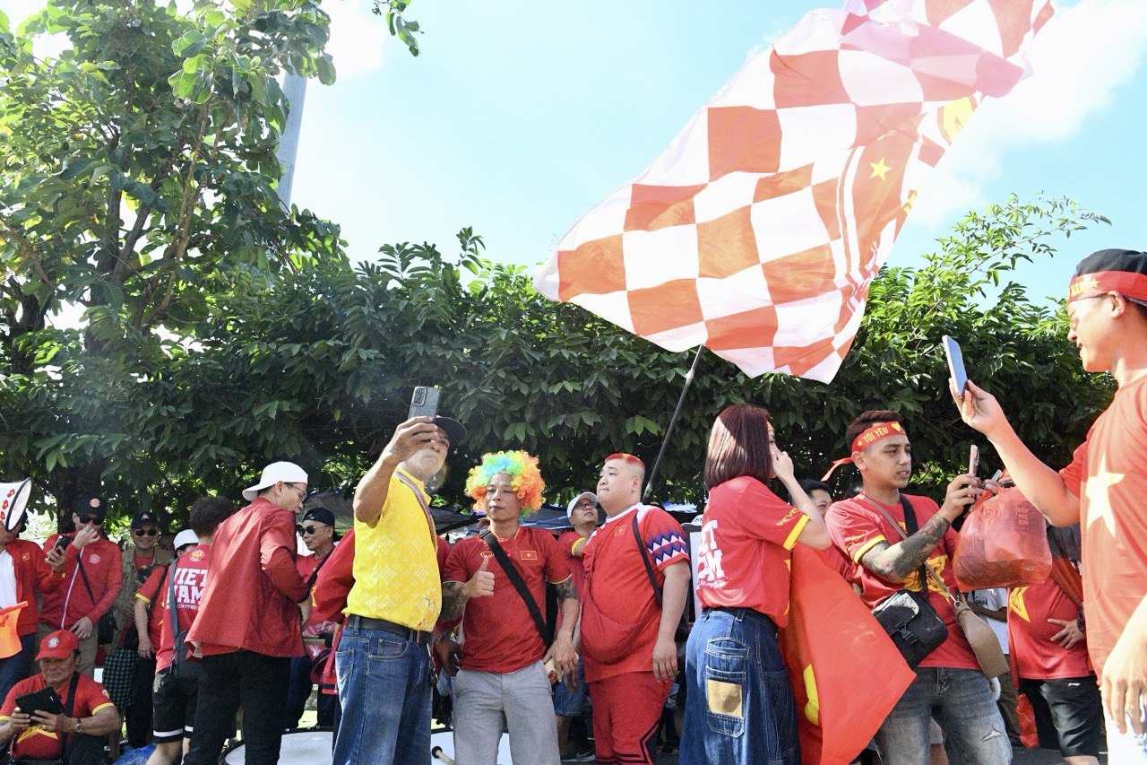 U22 Việt Nam thắng nghẹt thở Philippines, thẳng tiến chung kết SEA Games 33- Ảnh 23.