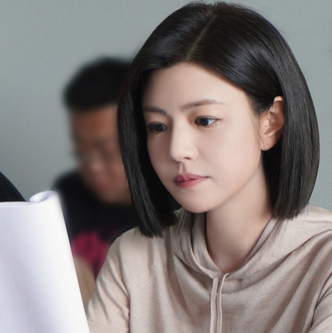 4 thói quen giúp Trần Nghiên Hy giữ da căng bóng ở tuổi 42 3 Nữ diễn viên 42 tuổi giữ làn da căng bóng, mịn màng, hầu như không có dấu hiệu tuổi tác. Ảnh: Weibo