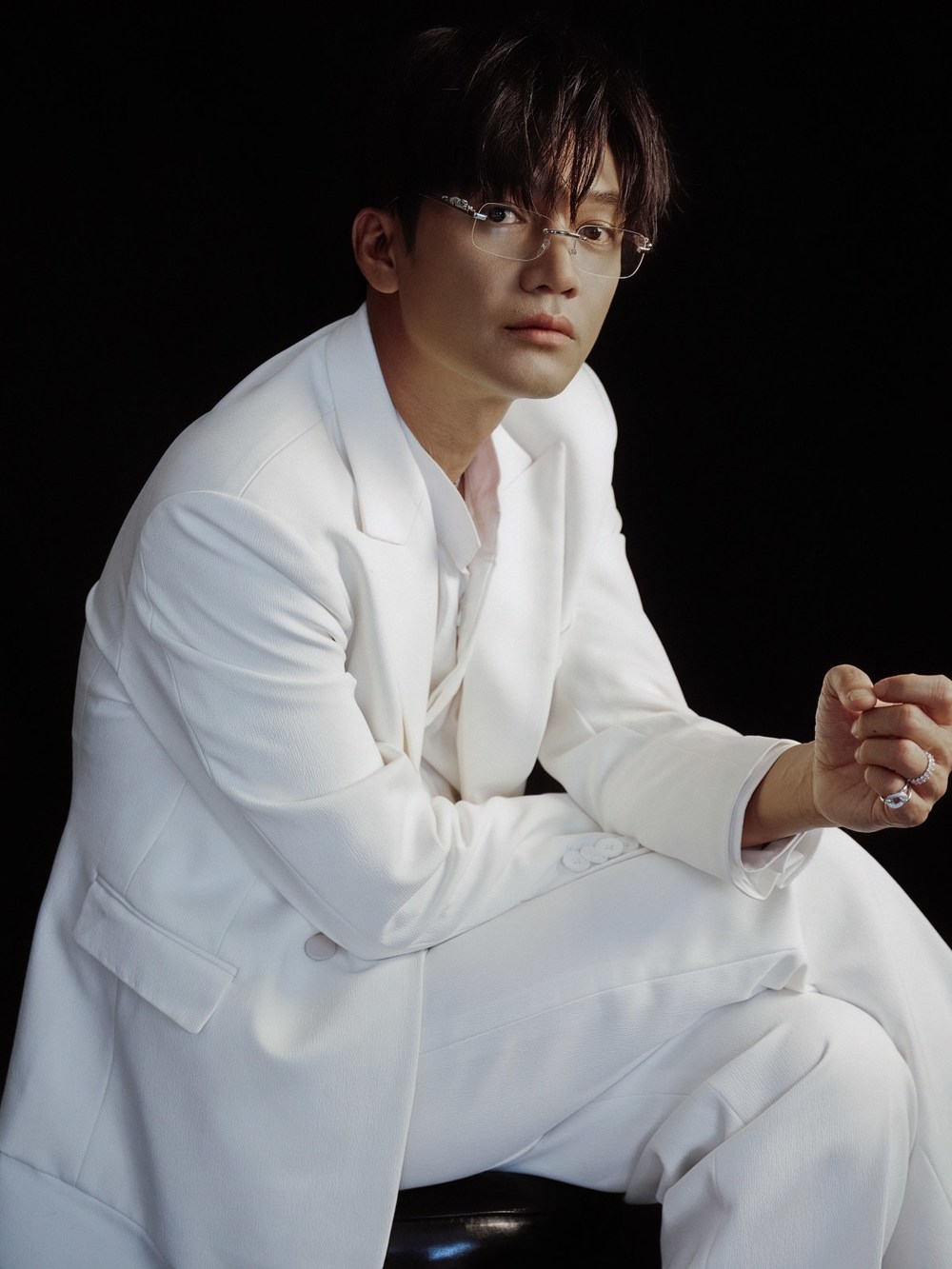 Quang Tuấn nối dài một năm rực rỡ trên màn ảnh 3 1765804014 585 Quang Tuan noi dai mot nam ruc ro tren man