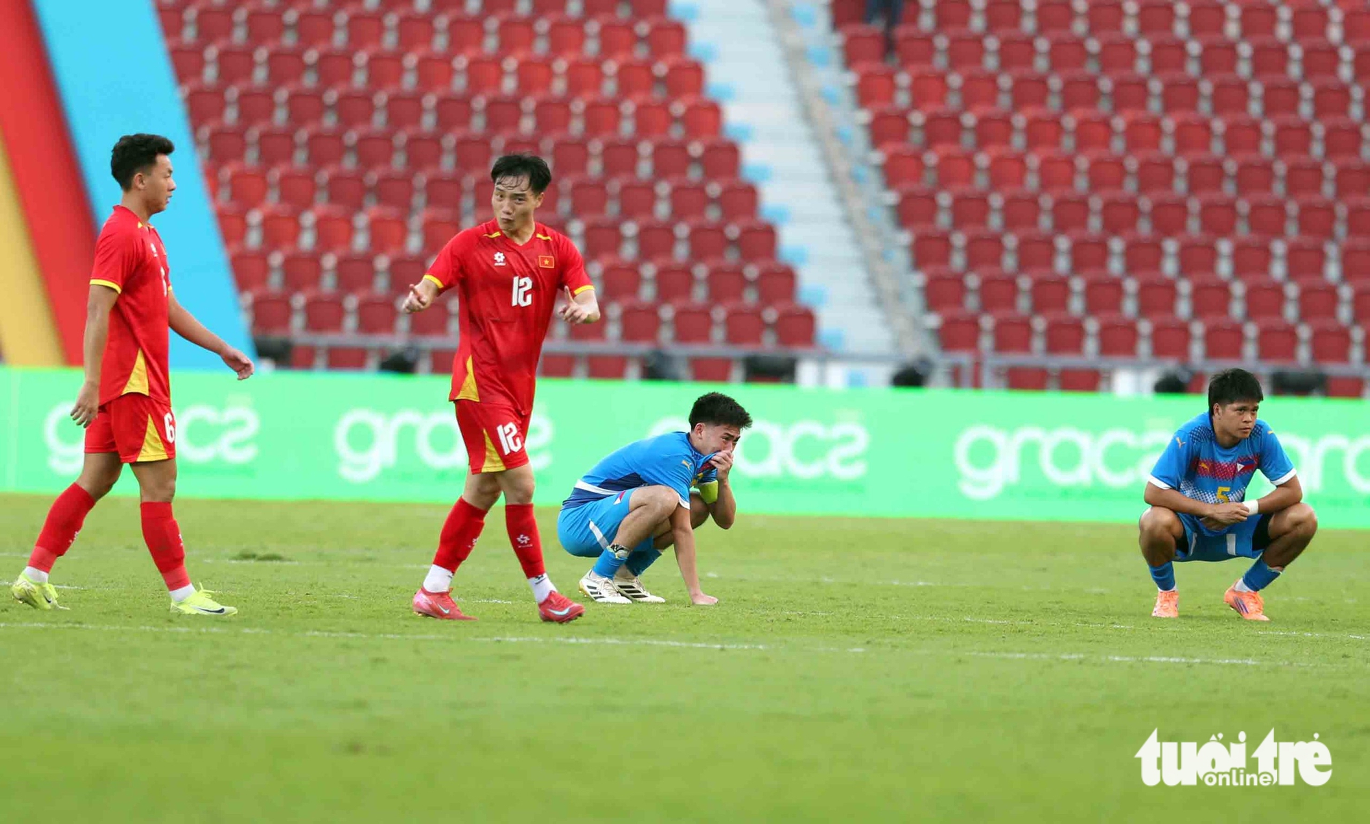 HLV U22 Philippines: Chúng tôi rất đau lòng 2 U22 Việt Nam - Ảnh 2.