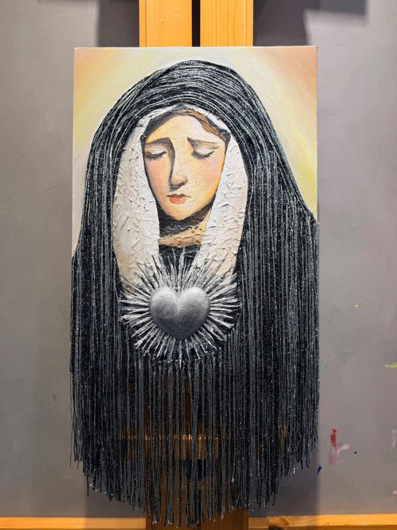 Vừa giành Á quân piano quốc tế, con gái Phan Đinh Tùng ẵm luôn giải nhất cuộc thi vẽ, được sang Pháp triển lãm tranh 3 Bức tranh của Noel thực hiện sẽ được triển lãm tại Pháp.