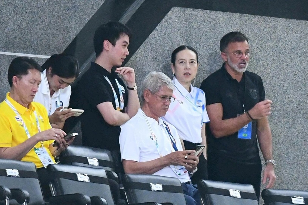 U22 Thái Lan vượt qua U22 Malaysia, hẹn U22 Việt Nam ở chung kết SEA Games - 4