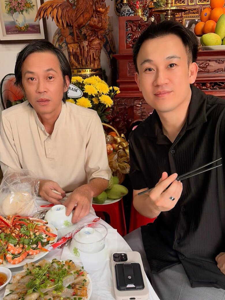 Sao Việt 24h: Bé Bo nhà Hòa Minzy 6 tuổi đăng status hút gần 200.000 like, trầm ngâm vì "3 năm chưa trả lời hết comment" 7 Sao Việt 24h: Bé Bo nhà Hòa Minzy 6 tuổi đăng status hút gần 200.000 like, trầm ngâm vì amp;#34;3 năm chưa trả lời hết commentamp;#34; - 6