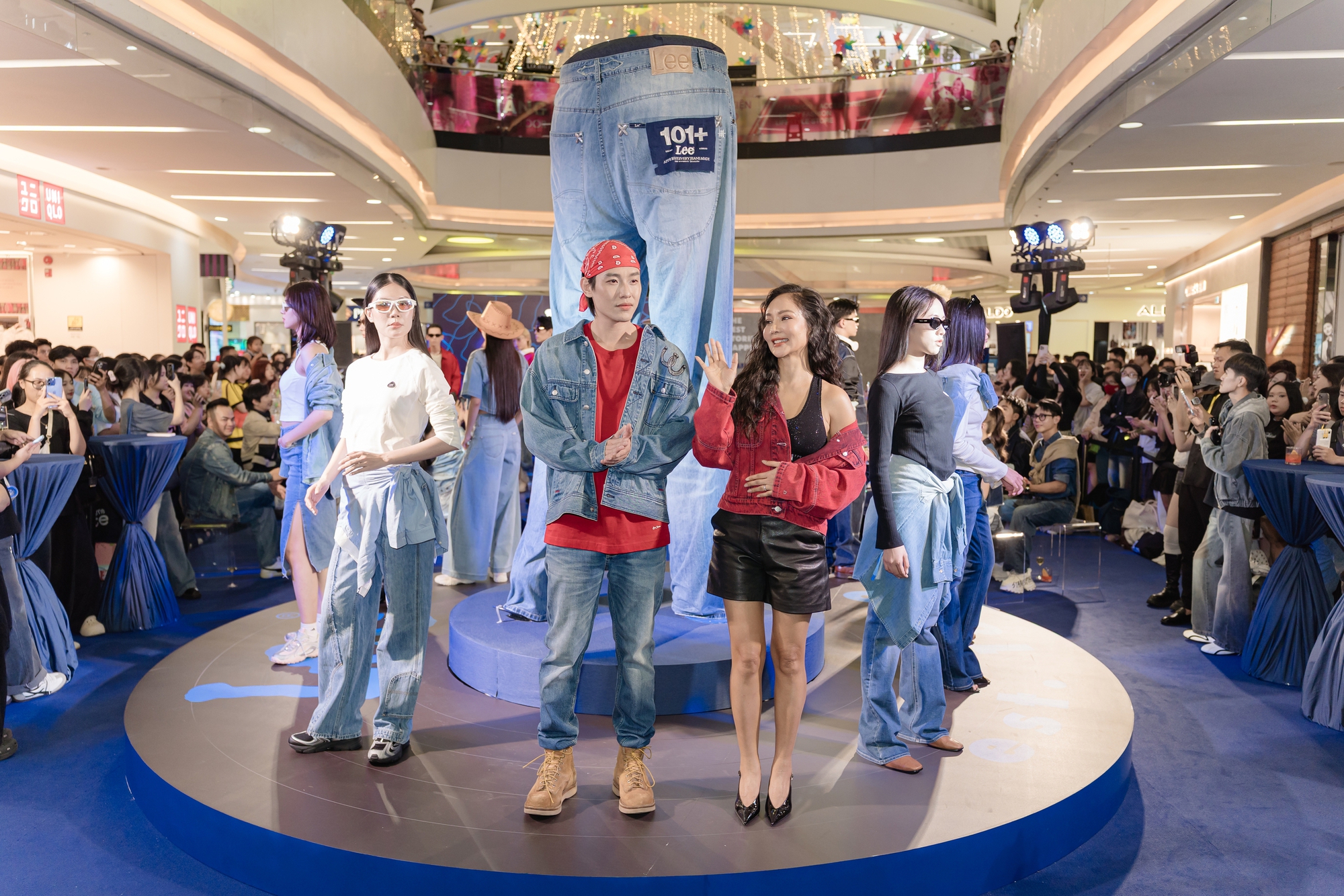 Lee Jeans chào sân thị trường Việt Nam – JSOL và hàng loạt gương mặt nổi bật khuấy động sự kiện- Ảnh 7. Lee Jeans chào sân thị trường Việt Nam – JSOL và hàng loạt gương mặt nổi bật khuấy động sự kiện- Ảnh 7.