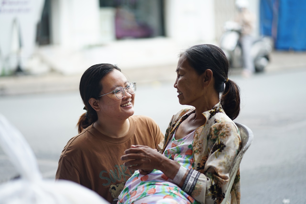 Xe gỏi cuốn 7.000 đồng của mẹ Ngọc Trinh ở TP.HCM: 