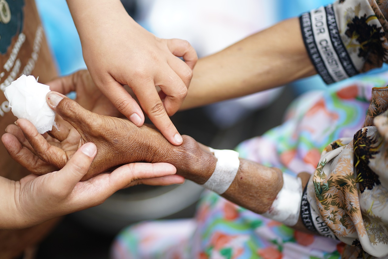 Xe gỏi cuốn 7.000 đồng của mẹ Ngọc Trinh ở TP.HCM: 