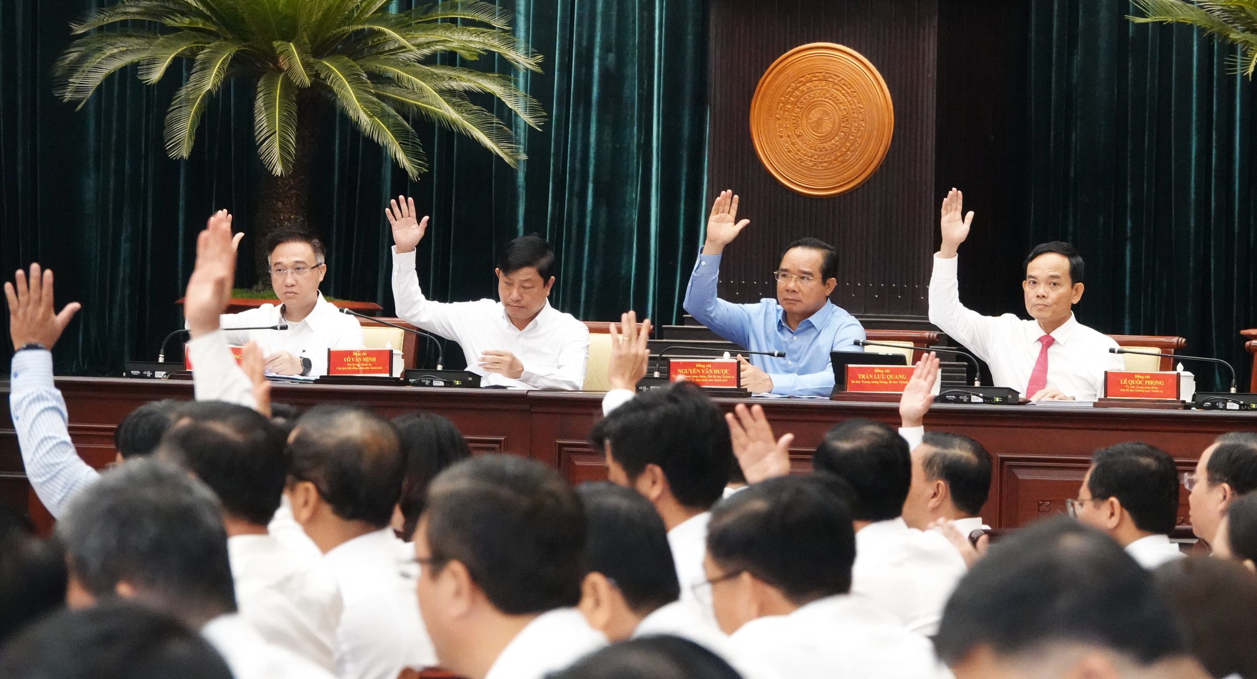 TP.HCM 'giao khoán' ủy viên thường vụ theo dõi dự án trọng điểm- Ảnh 2.