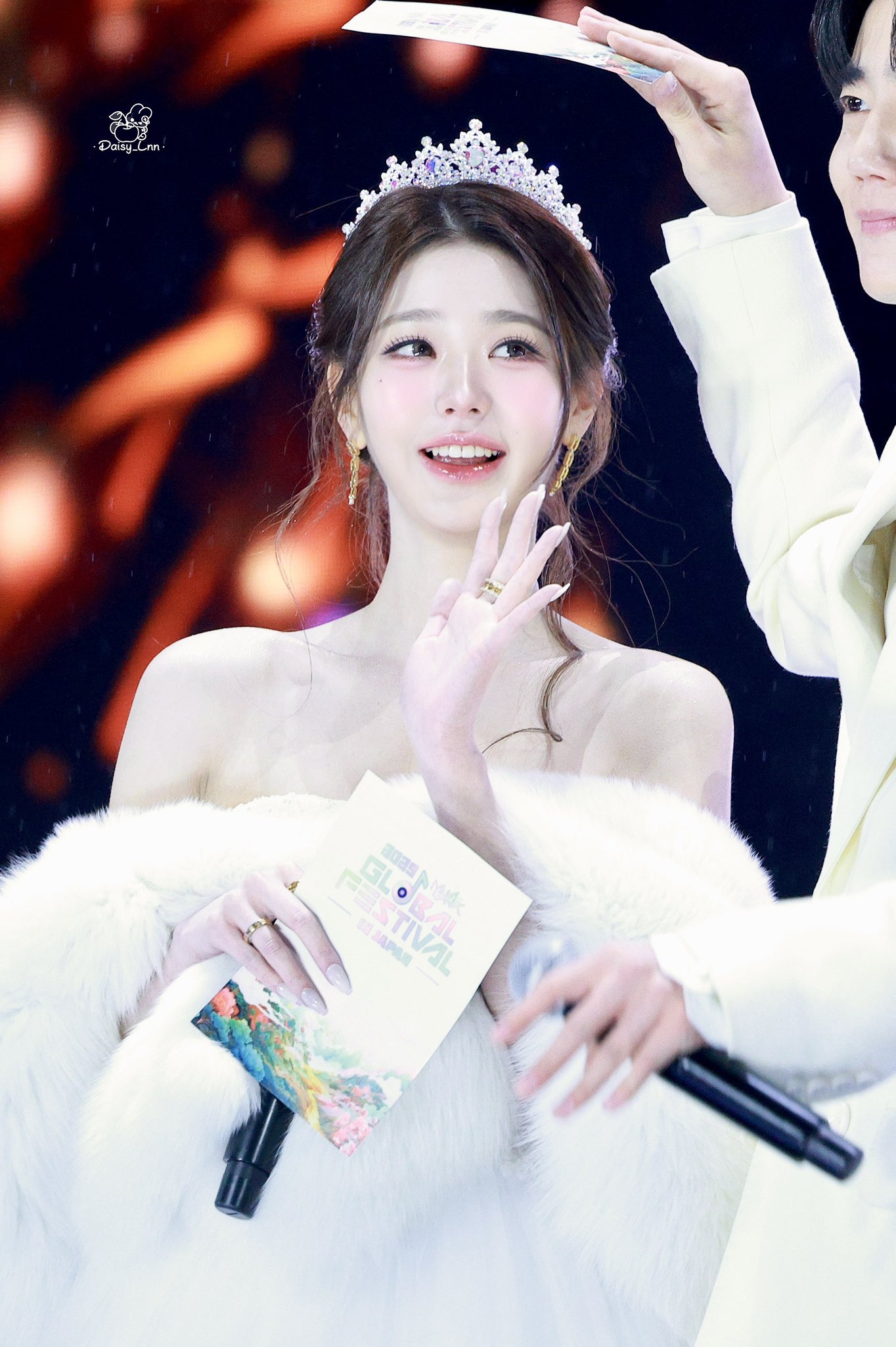 1765845043 735 My nhan nay khong tim duoc mot lo hong visual