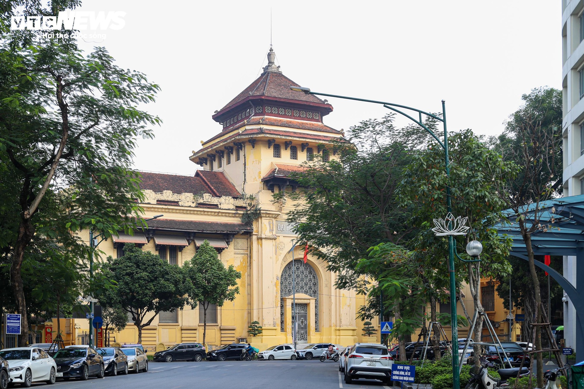 Phường nhỏ nhất Hà Nội nhưng có tới 6 nhà hát, 3 bảo tàng, 3 trường đại học- Ảnh 17.