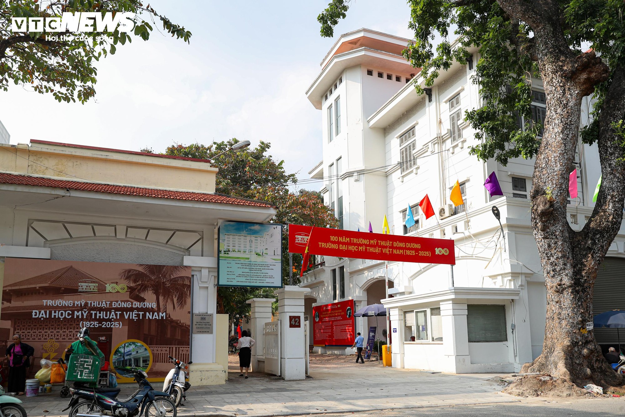 Phường nhỏ nhất Hà Nội nhưng có tới 6 nhà hát, 3 bảo tàng, 3 trường đại học- Ảnh 21.