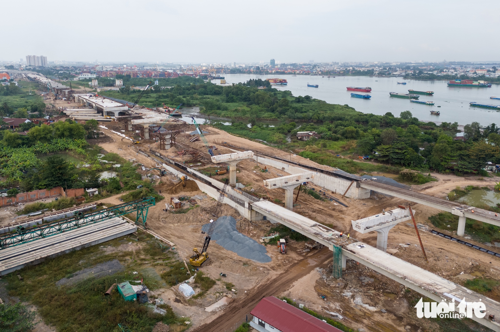 Toàn cảnh 14,7km cầu cạn vành đai 3 TP.HCM chưa thể thông xe như Ban Giao thông hứa 11 vành đai 3 - Ảnh 17.