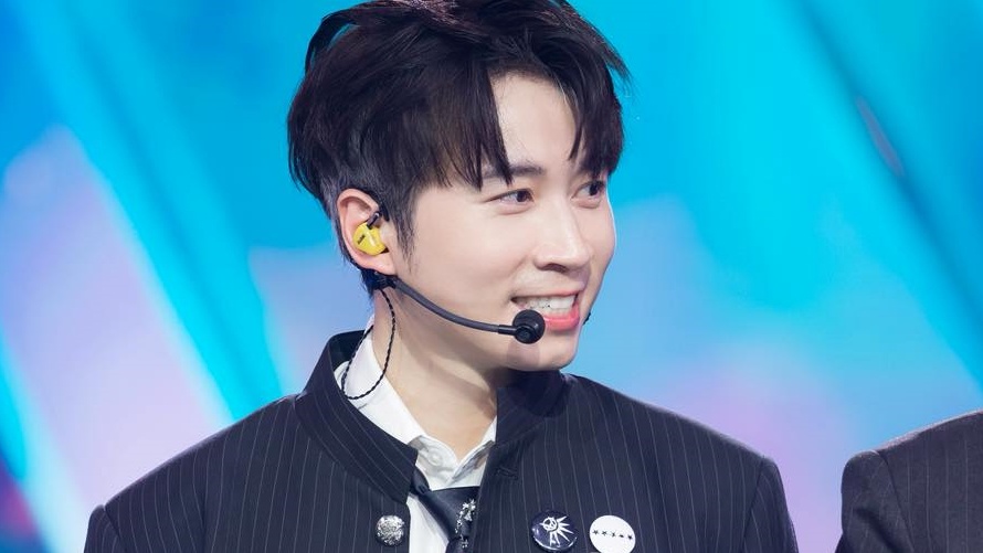 Các màn rap ấn tượng của Karik tại 'Anh trai say hi'