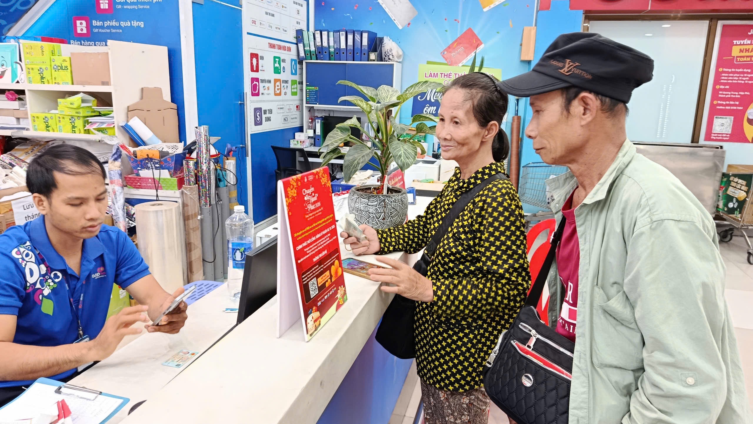 'Chuyến xe hạnh phúc' 0 đồng bước vào mùa thứ tư 3 'Chuyến xe hạnh phúc' 0 đồng bước vào mùa thứ tư - Ảnh 3.