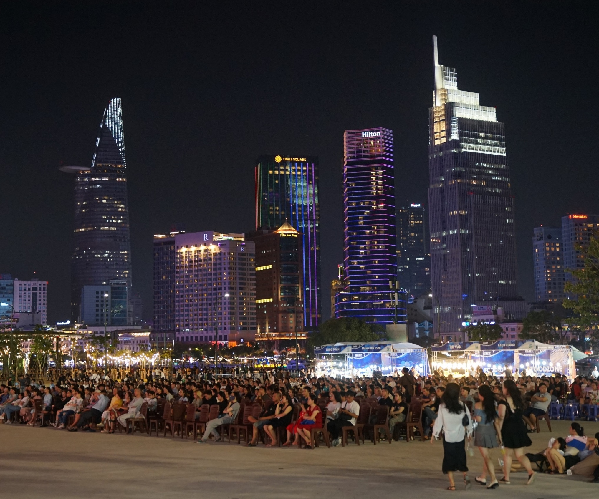 TP.HCM chớp lấy 'cơ hội kim cương' để phát triển - Ảnh 5. nghị quyết 98 - Ảnh 3.