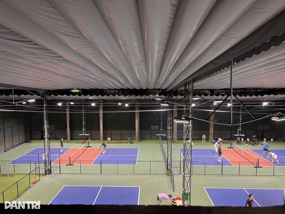 Sân pickleball sát nhà ở Hà Nội: Póc póc ngày đêm, ám ảnh đến mất ngủ - 2