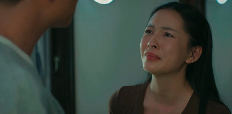 Người yêu cũ xấu tính nhất Cách Em 1 Milimet: Nhan sắc trong veo nhưng lên phim lúc nào mắt cũng "đỏ ngầu" 3 Người yêu cũ xấu tính nhất Cách Em 1 Milimet: Nhan sắc trong veo nhưng lên phim lúc nào mắt cũng amp;#34;đỏ ngầuamp;#34; - 3