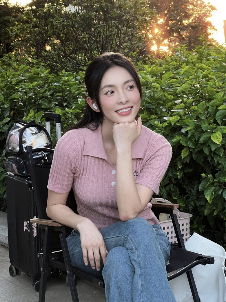 Người yêu cũ xấu tính nhất Cách Em 1 Milimet: Nhan sắc trong veo nhưng lên phim lúc nào mắt cũng "đỏ ngầu" 5 Nữ diễn viên có những chia sẻ về quá trình đóng phim.