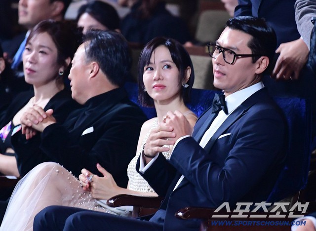 Buồn của Son Ye Jin - Hyun Bin- Ảnh 3.