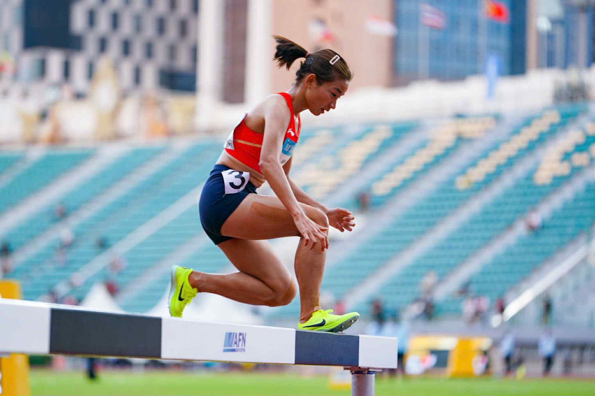 SEA Games 33 ngày 16-12: Điền kinh liên tiếp báo 'tin vui', Việt Nam có 48 HCV 11 sea games 33 - Ảnh 11.