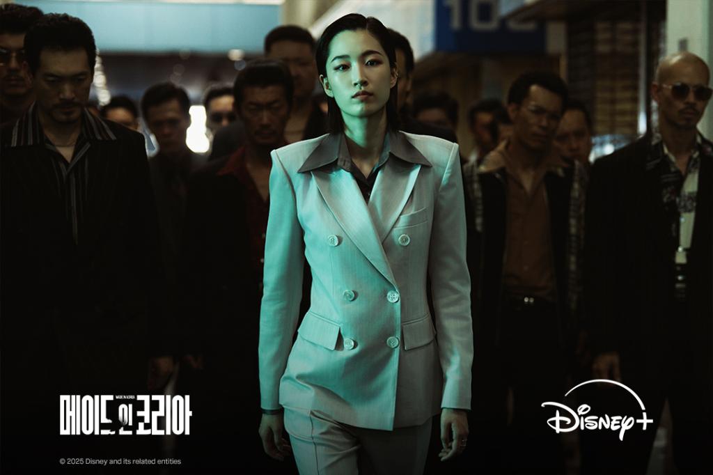 Quá lâu mới thấy 1 phim Hàn nhìn ai cũng phả ra mùi tiền: Dàn cast gom hết tinh hoa vũ trụ, khen 100 lần vẫn thiếu- Ảnh 6. Quá lâu mới thấy 1 phim Hàn nhìn ai cũng phả ra mùi tiền: Dàn cast gom hết tinh hoa vũ trụ, khen 100 lần vẫn thiếu- Ảnh 6.