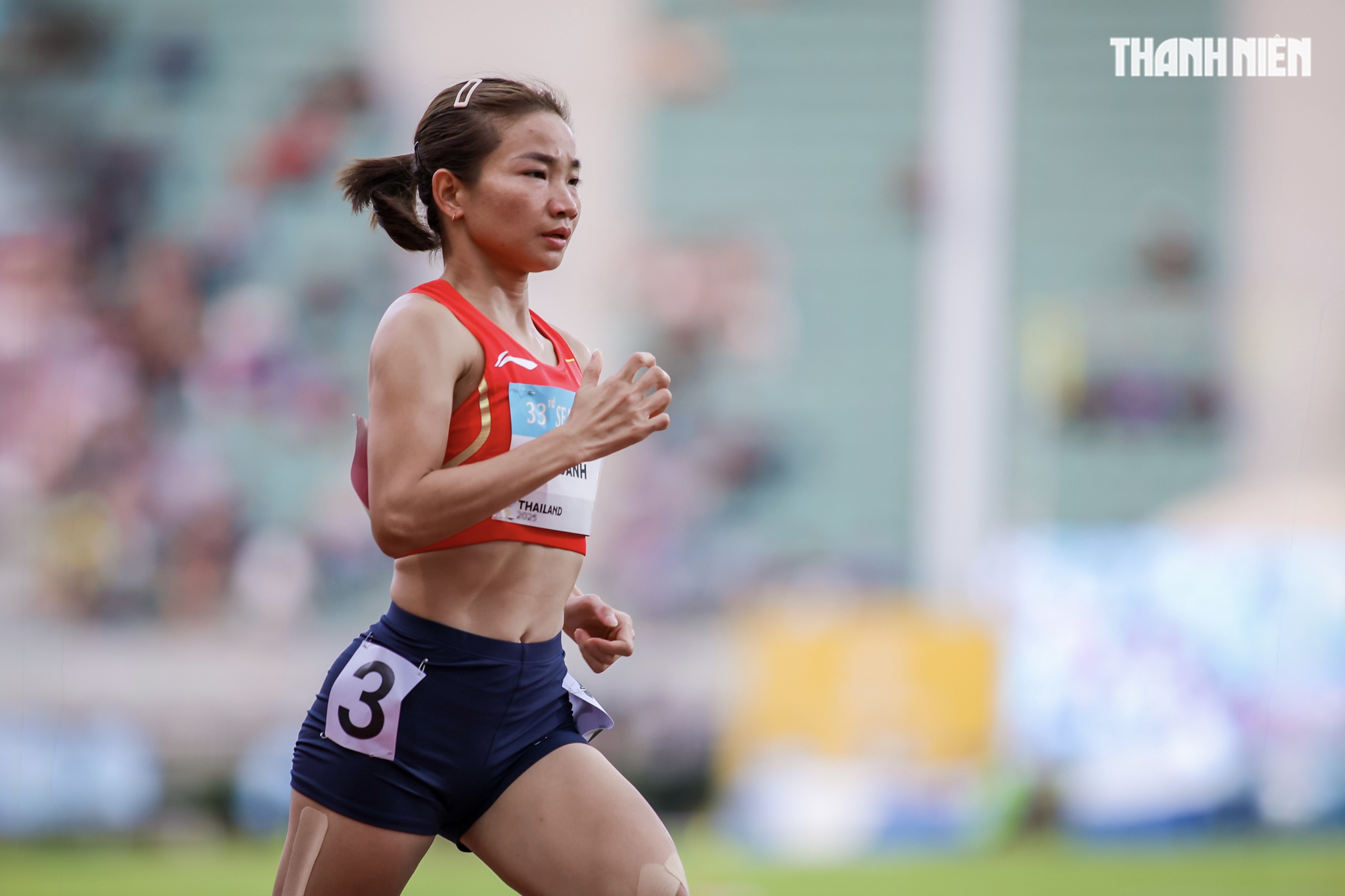 Khoảnh khắc tuyệt đỉnh Nguyễn Thị Oanh và những bước chạy vàng làm nên lịch sử- Ảnh 5. Khoảnh khắc tuyệt đỉnh Nguyễn Thị Oanh và những bước chạy vàng làm nên lịch sử- Ảnh 5.